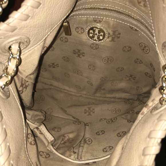 Tory Burch Marion Swingpack - Picture 8 of 8