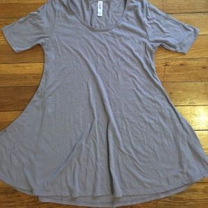 LulaRoe Perfect T