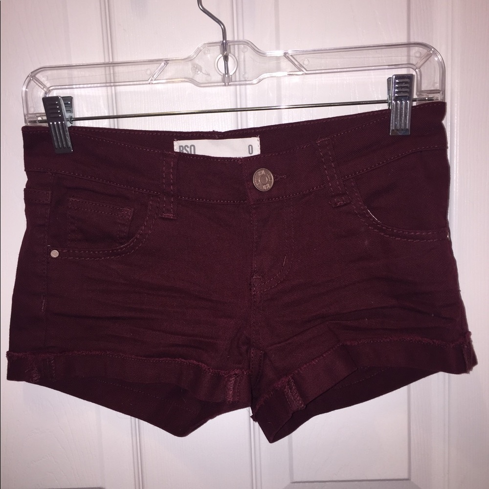 Size 0 maroon shorts