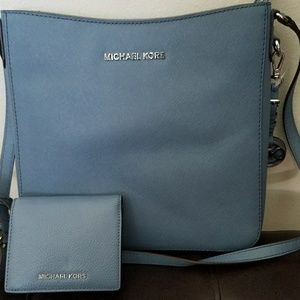Brand new Michael Kors purse and matching wallet