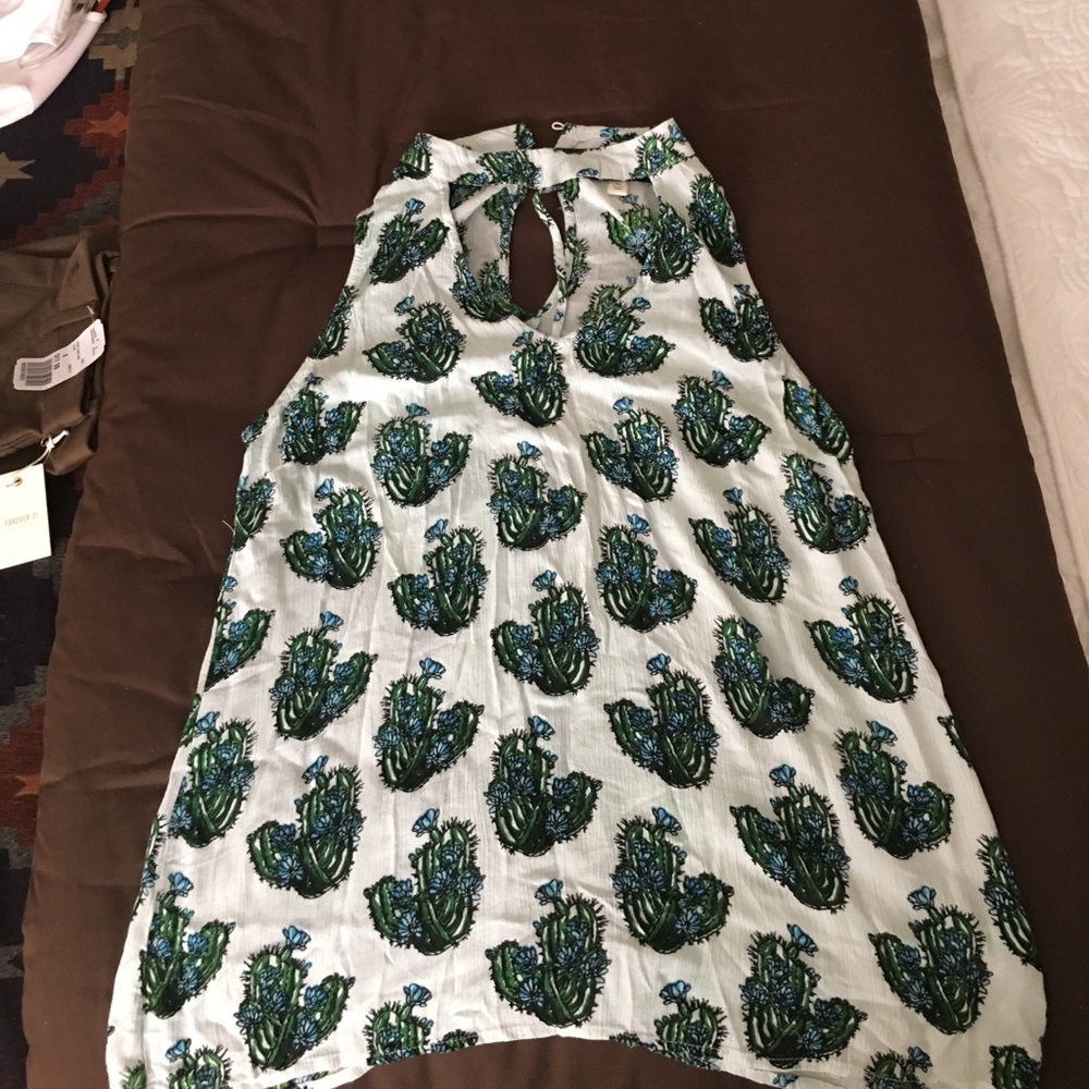 Cactus sleeveless shirt