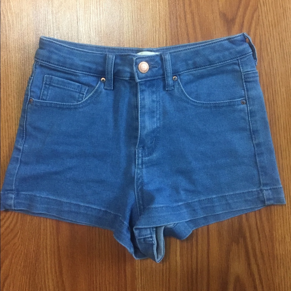 Forever 21 denim light shorts
