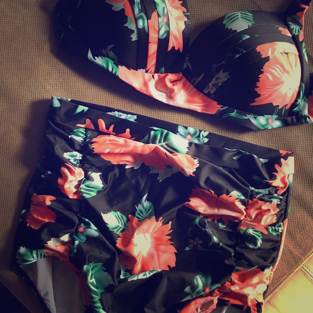 Retro Halter High Waist Bikini Swimsuit