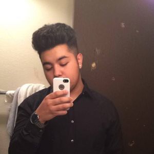 Meet your Posher, Alejandro