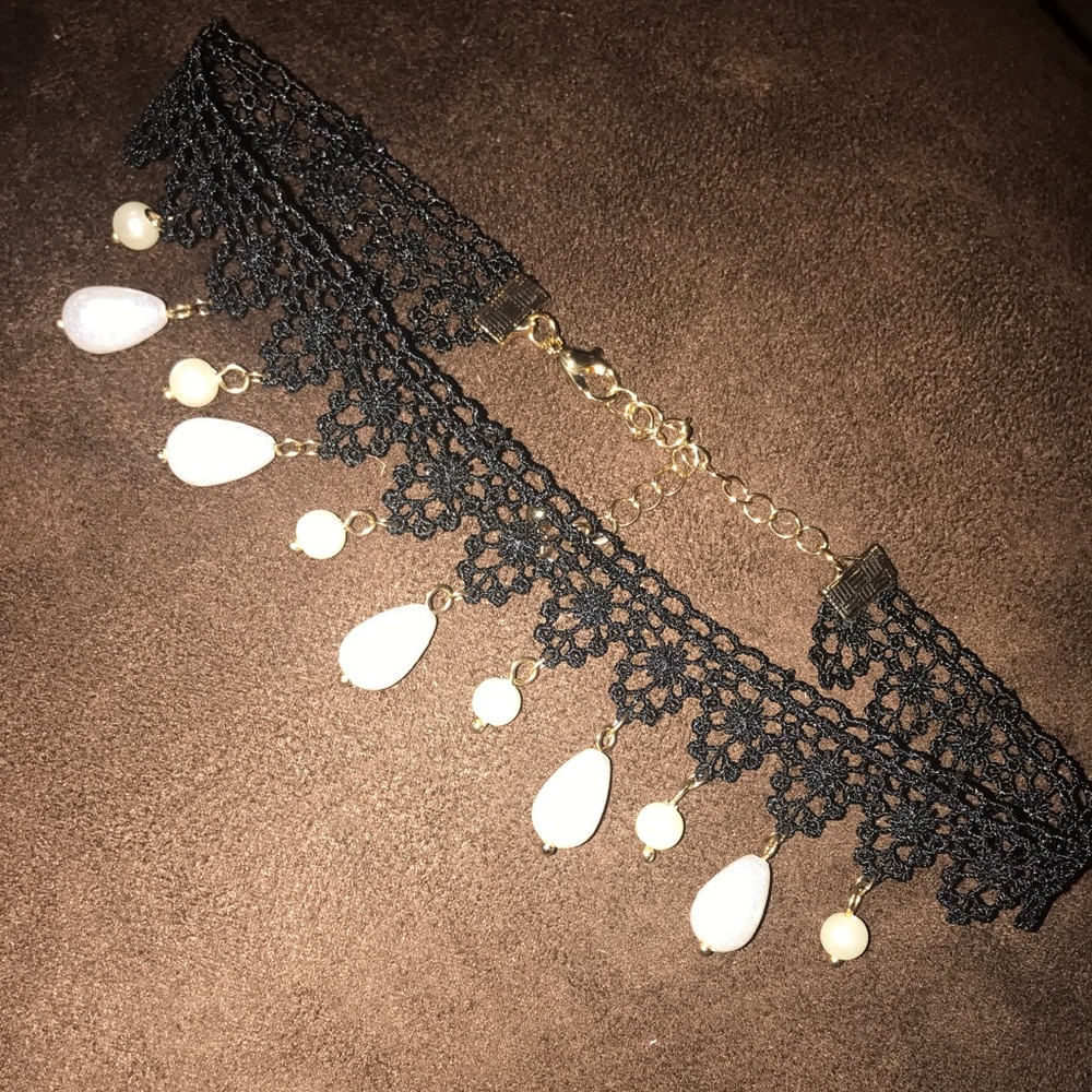 Black and Pearls Choker Necklace