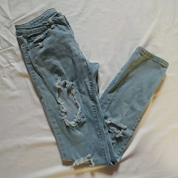 V.I.P. Jeans - Picture 2 of 7