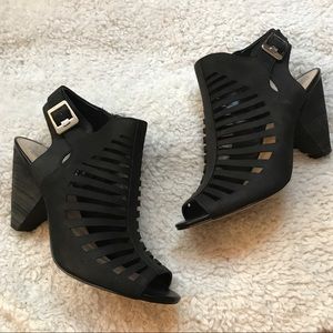 Vince Camuto Black Peep Toe Sandals