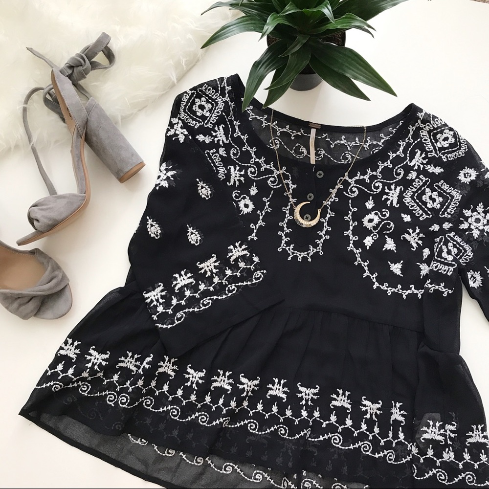 ✨HP✨FREE PEOPLE • Embroidered Sheer Navy Peplum