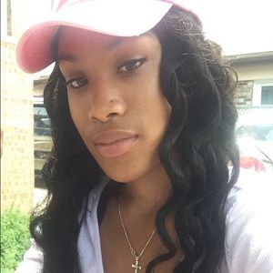 Meet your Posher, Jasmine