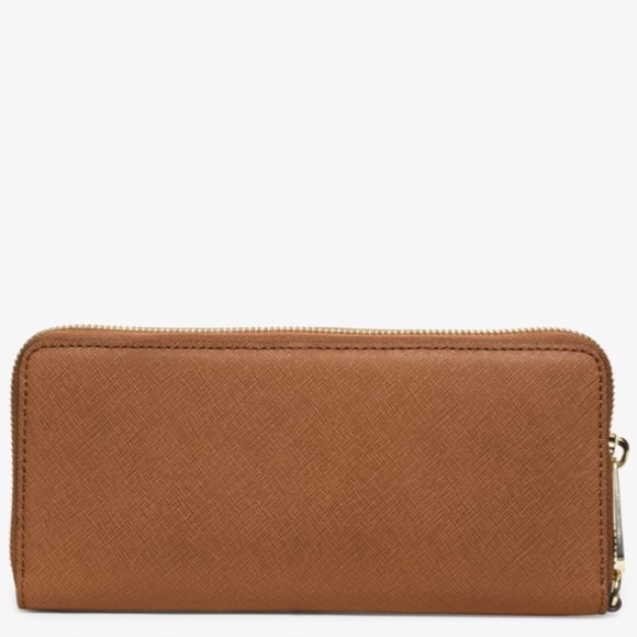 NWT Michael Kors Leather Continental Wristlet - Picture 2 of 8