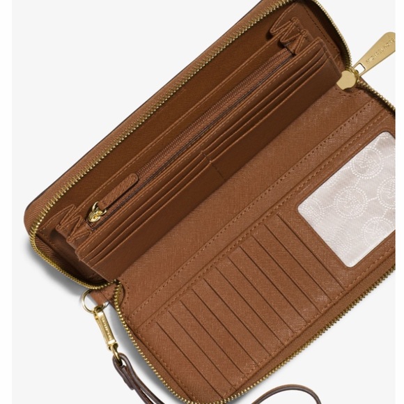 NWT Michael Kors Leather Continental Wristlet - Picture 5 of 8