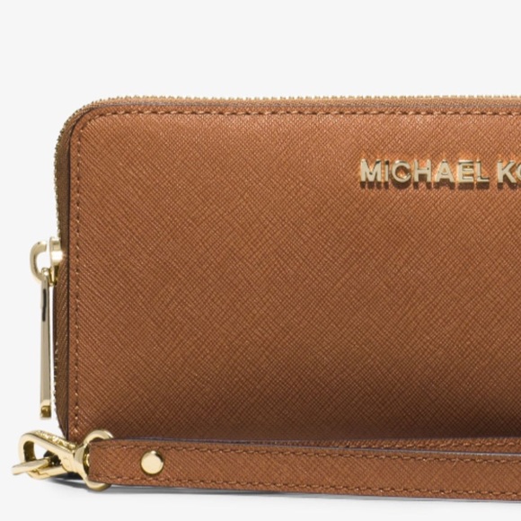 NWT Michael Kors Leather Continental Wristlet - Picture 7 of 8