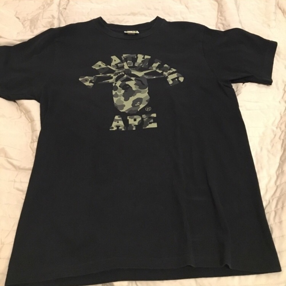 Bape t shirt AUTHENTIC