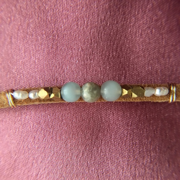 Handmade leather wrap bracelet/choker - Picture 3 of 5