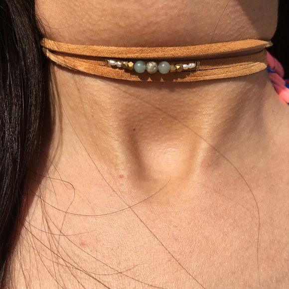 Handmade leather wrap bracelet/choker - Picture 4 of 5