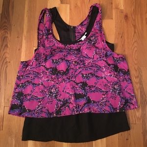 🌺🌺 BCBG TOP 🌺🌺