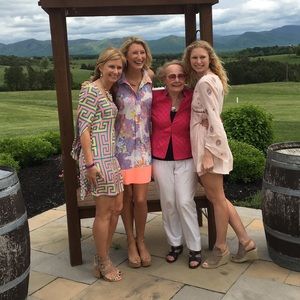 Meet your Posher, Tanya