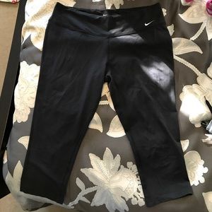 Black Nike Yoga pants
