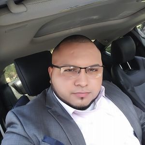 Meet your Posher, Manuel