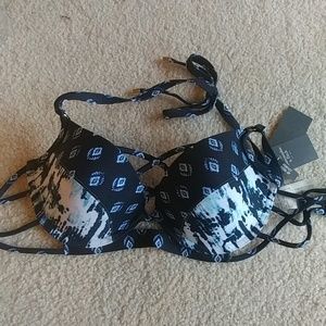 Ikat Bikini