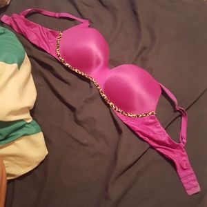 VS bra