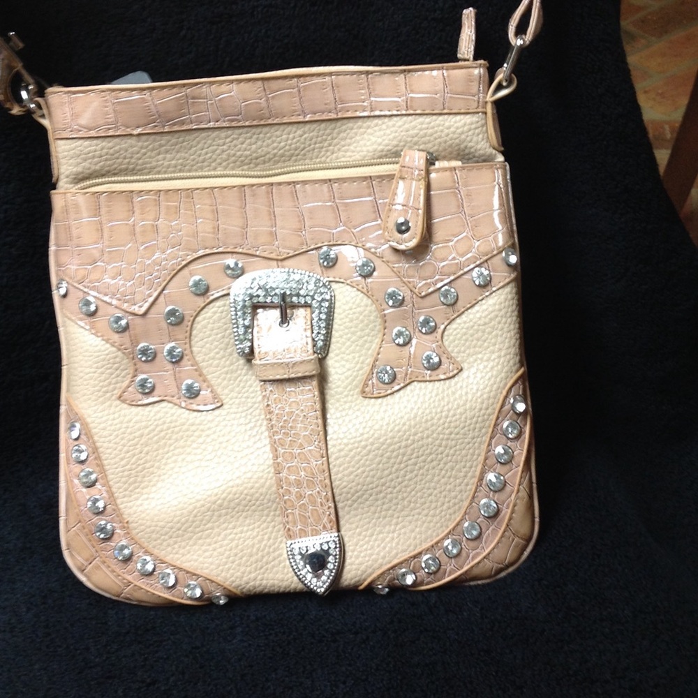 Shoulder strap or over body purse