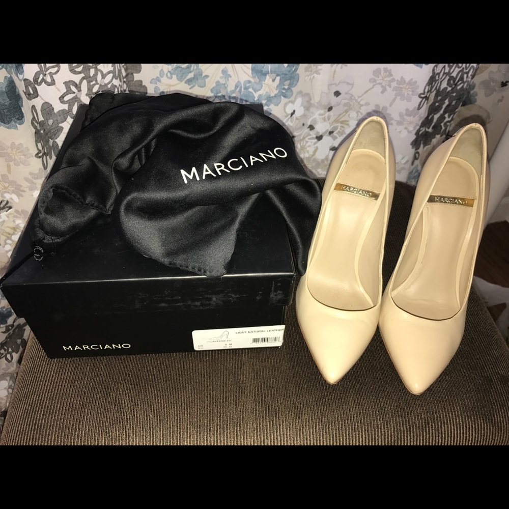 DISCOUNTED! Fabulous GUESS by MARCIANO heels!