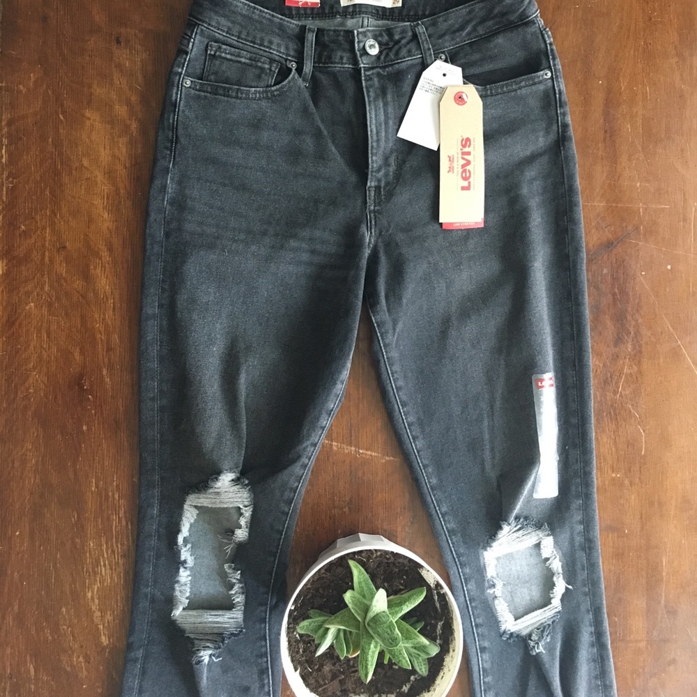 NWT Washed Black Levi's 721 High Rise Skinny Jeans