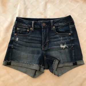 American Eagle 🦅 distressed denim shorts