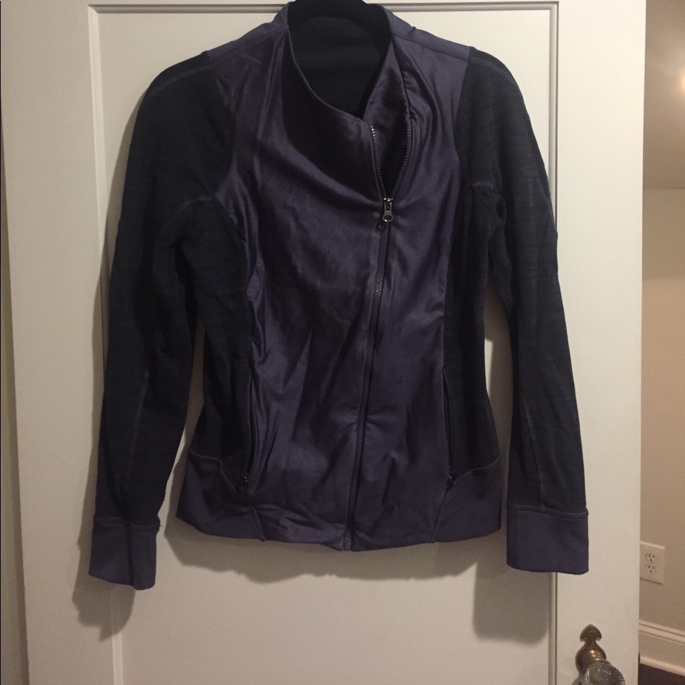 Lululemon Purple Zip Up size 6