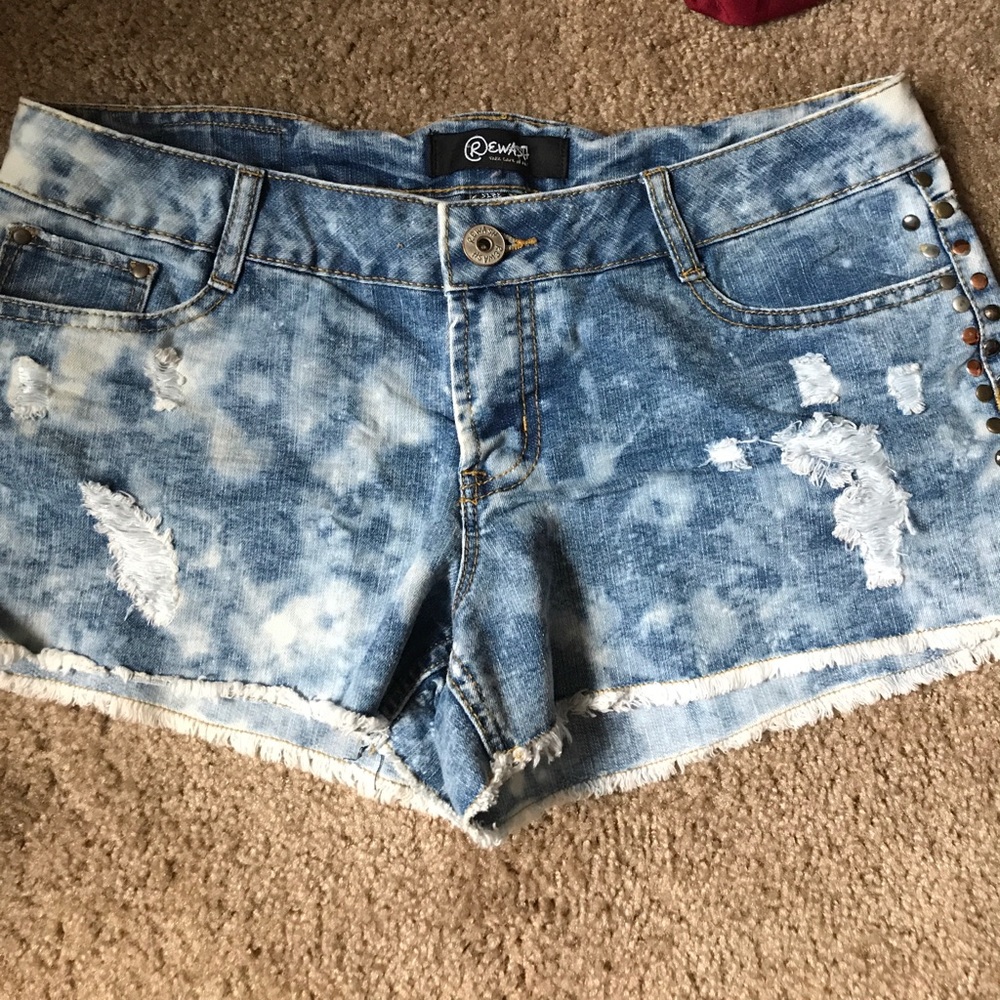 Ripped shorts