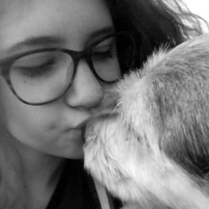 Meet your Posher, Lilly