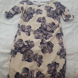 Pink Blush maternity dress! Small