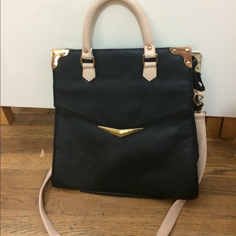 Black Kimchi Blue bag