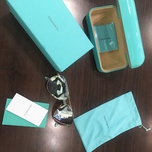 Tiffany & co Infinity Aviator Sunglasses