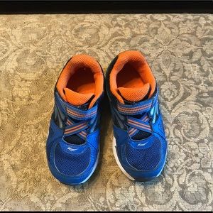 Saucony toddler shoes