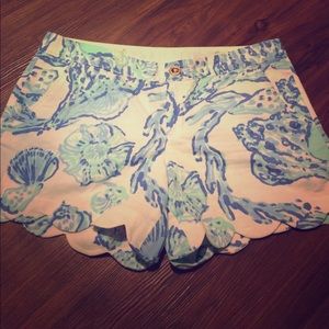 Lilly Pulitzer Scalloped Shorts!