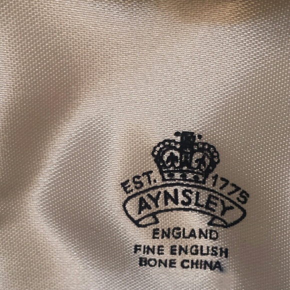 AYNSLEY BONE CHINA STICK PIN - Picture 3 of 3