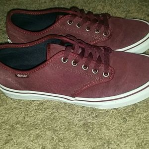 FREE SHIPPING!!! Maroon Vans Size 8.5