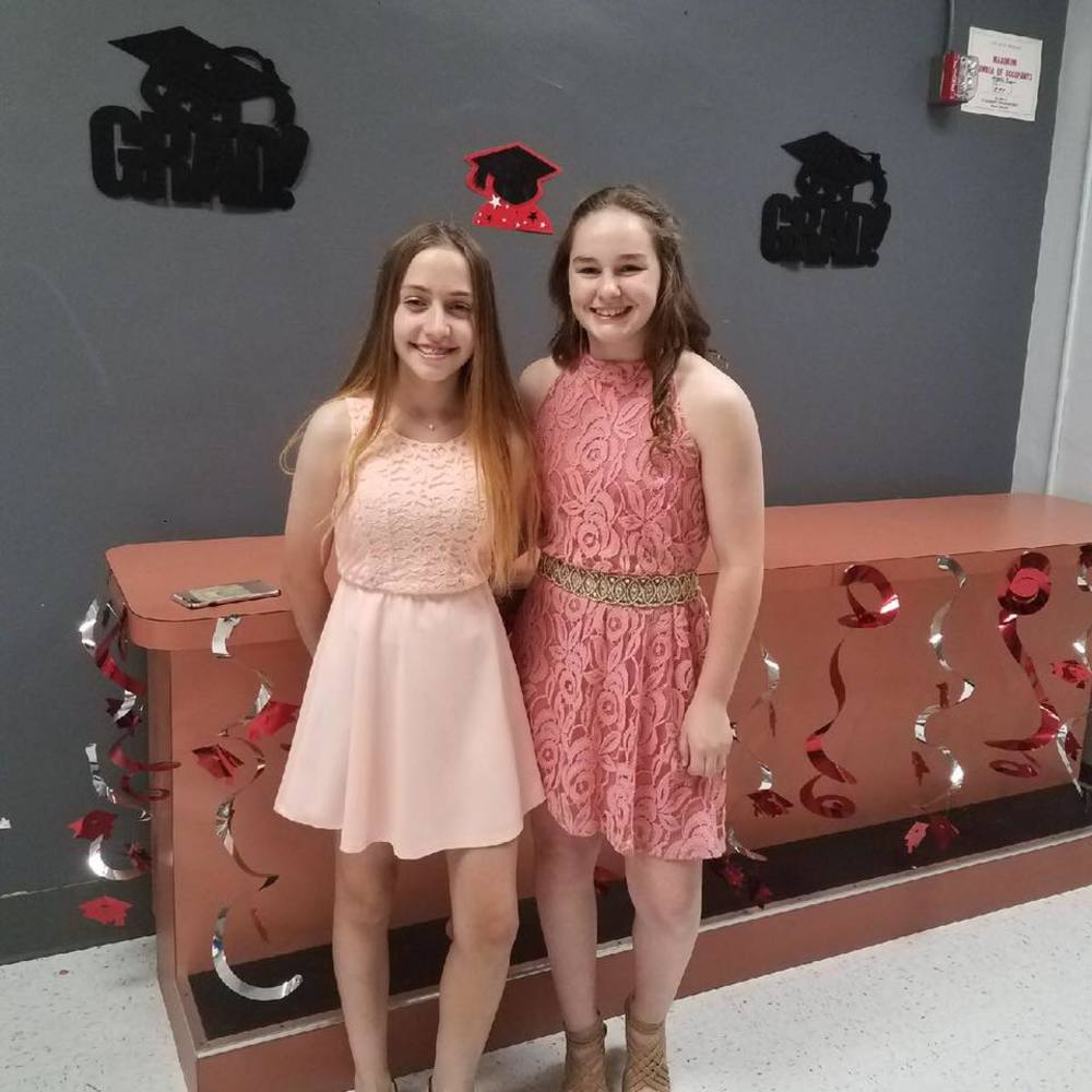 Meet your Posher, Chloe