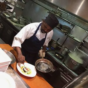 Meet your Posher, Guy rene