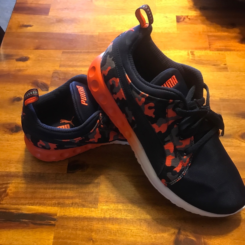 NEW Puma Carson runners