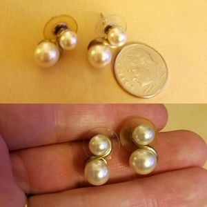 Vintage pearl earrings