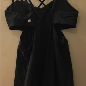 Lulu Lemon top!