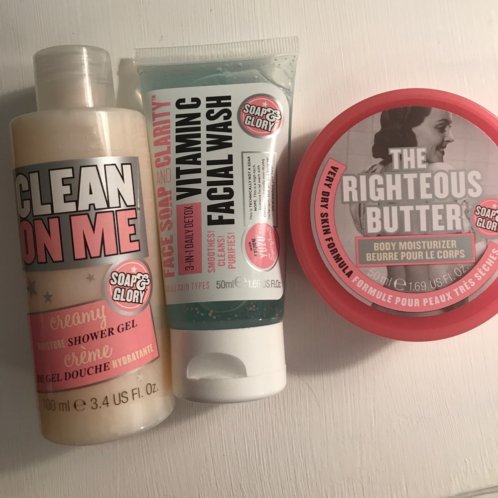 Soap and Glory Bath Set