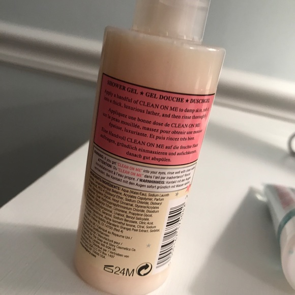 Soap and Glory Bath Set - Picture 3 of 7