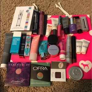 BEAUTY SAMPLE BLOWOUT