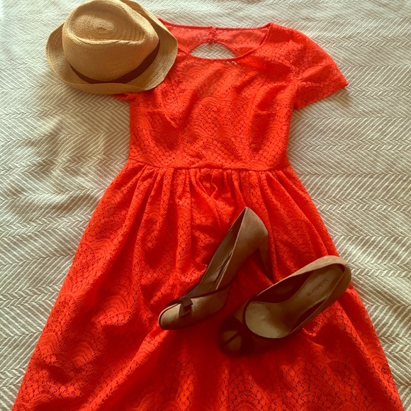 Anthropologie Dresses & Skirts - Plenty by Tracy Reese red dress - size 4