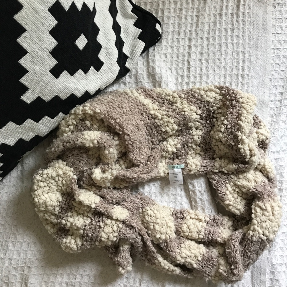Chunky Infinity Scarf