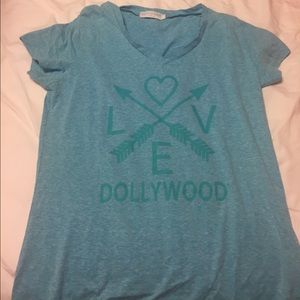 Dollywood Theme Park T-Shirt. (Never worn)